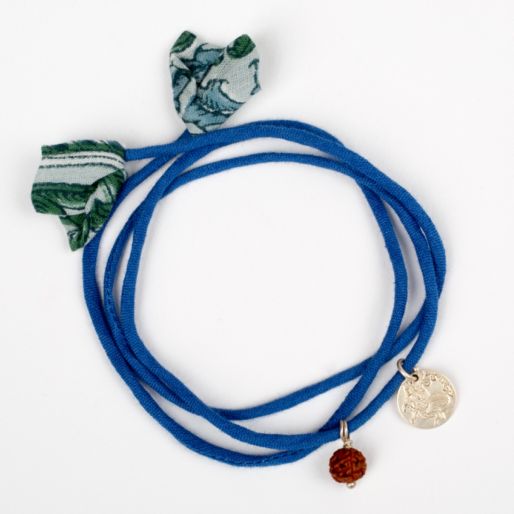 Rakhi (Dye 27)