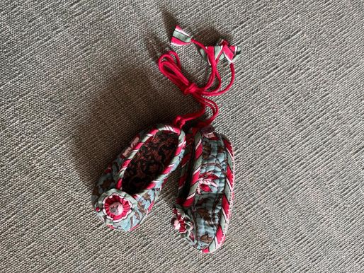 Baby Shoes Small (Firozi Poppy Jal)